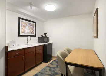 Hampton Inn Helen hotel thumbnail 7
