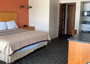Wayfarer Motel hotel thumbnail 8