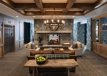 The Snowpine Lodge hotel thumbnail 2