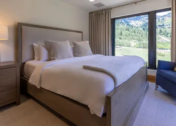 The Snowpine Lodge hotel thumbnail 8