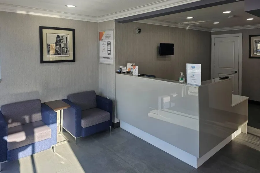 Rodeway Inn & Suites hotel detail image 2