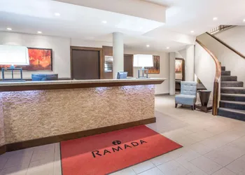 Ramada by Wyndham Kamloops hotel thumbnail 3