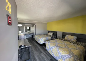 Belle-Aire Motel hotel thumbnail 5