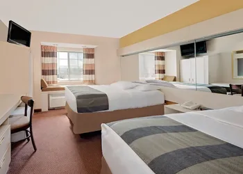 Microtel Inn & Suites by Wyndham Joplin hotel thumbnail 8