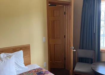 All Star Inn & Suites hotel thumbnail 6