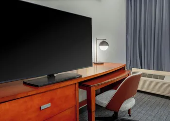 Courtyard by Marriott Pittsburgh Greensburg hotel thumbnail 7