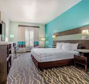 La Quinta Inn & Suites by Wyndham Northlake Fort Worth hotel detail image 4