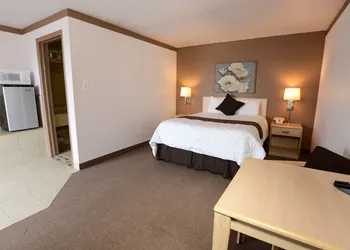 Burlington Inn hotel thumbnail 4