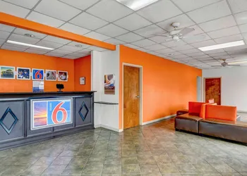 Motel 6 Calhoun, GA hotel thumbnail 3