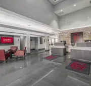 Red Roof Inn & Suites Calhoun hotel detail image 3