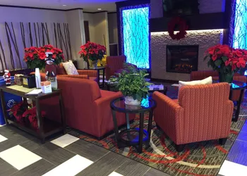 Comfort Suites Uniontown hotel thumbnail 5