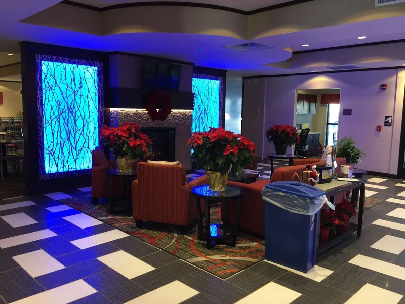 Comfort Suites Uniontown hotel detail image 6
