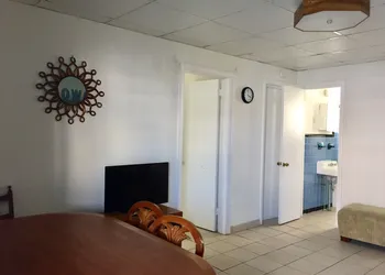 White Caps Motel hotel thumbnail 4