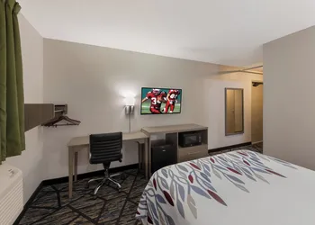 Red Roof Inn Mansfield hotel thumbnail 7