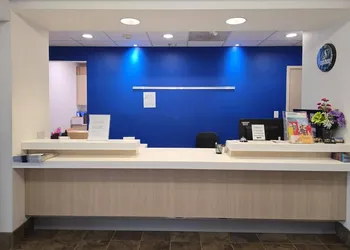Super 8 by Wyndham Estevan hotel thumbnail 5