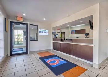 Motel 6 Bryan, TX - College Station hotel thumbnail 2