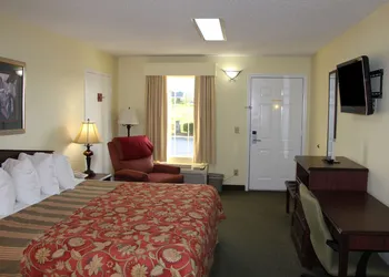 Jameson Inn Perry hotel thumbnail 6