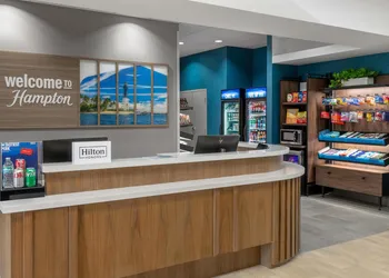 Hampton Inn & Suites Coconut Creek hotel thumbnail 3