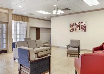 Red Roof Inn Dunn hotel thumbnail 8