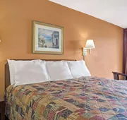 Days Inn by Wyndham Benson hotel detail image 7