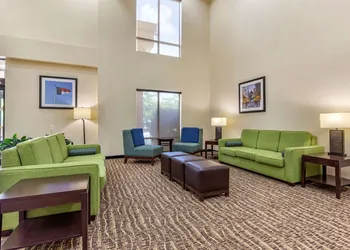 Comfort Suites Clayton - Garner hotel thumbnail 2