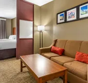 Comfort Suites Clayton - Garner hotel detail image 7