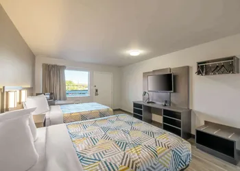 Motel 6 Commerce, GA hotel thumbnail 5