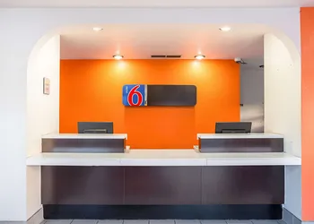 Motel 6 Wenatchee, WA hotel thumbnail 2