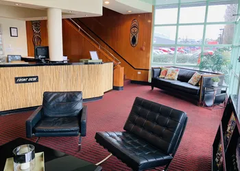 Hotel at the Waldorf hotel thumbnail 2