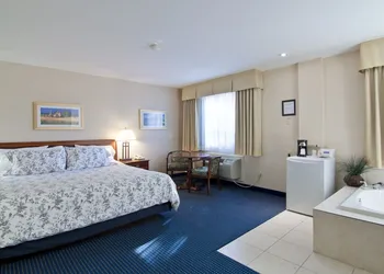 Travelodge by Wyndham Trenton hotel thumbnail 4