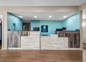 MainStay Suites Decatur River City hotel thumbnail 2
