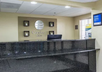 Comfort Inn Decatur Priceville hotel thumbnail 2