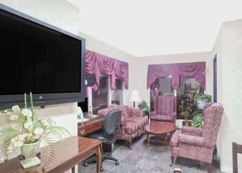 Super 8 by Wyndham Decatur Priceville hotel thumbnail 3