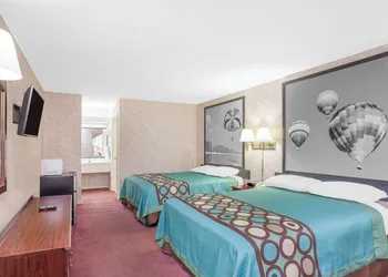 Super 8 by Wyndham Decatur Priceville hotel thumbnail 5