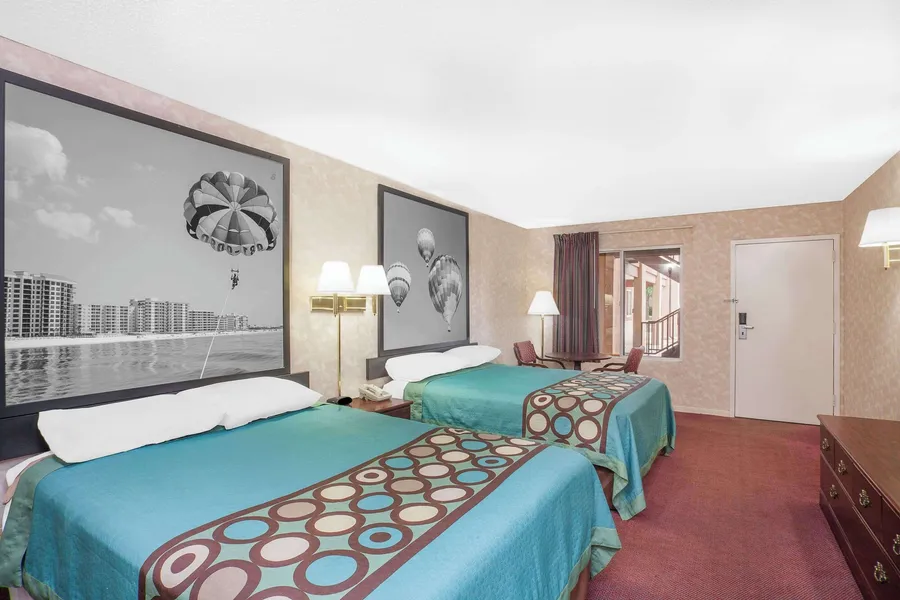 Super 8 by Wyndham Decatur Priceville hotel detail image 6