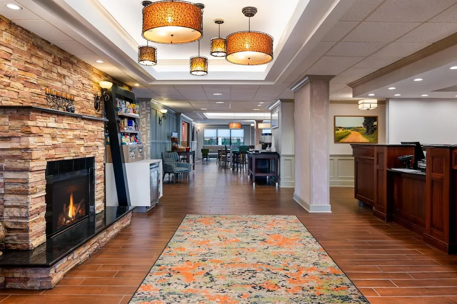 Hampton Inn South Hill hotel detail image 2
