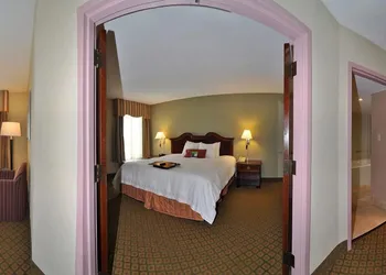 Hampton Inn South Hill hotel thumbnail 5