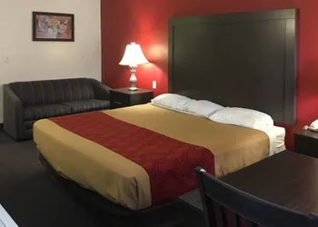 Econo Lodge Ruther Glen hotel thumbnail 7