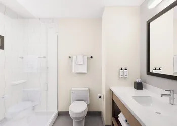 Garner Hotel Doswell Southeast by IHG hotel thumbnail 4