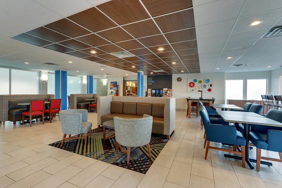 Holiday Inn Express Cincinnati North - Monroe by IHG hotel detail image 2