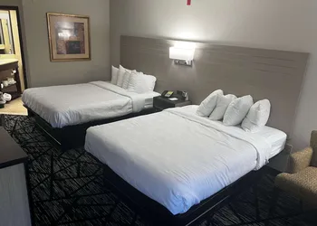 Baymont by Wyndham Monroe Ohio hotel thumbnail 6