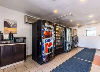 Motel 6 Garland, TX - Dallas hotel thumbnail 4