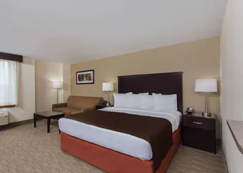 AmericInn by Wyndham Janesville hotel thumbnail 4