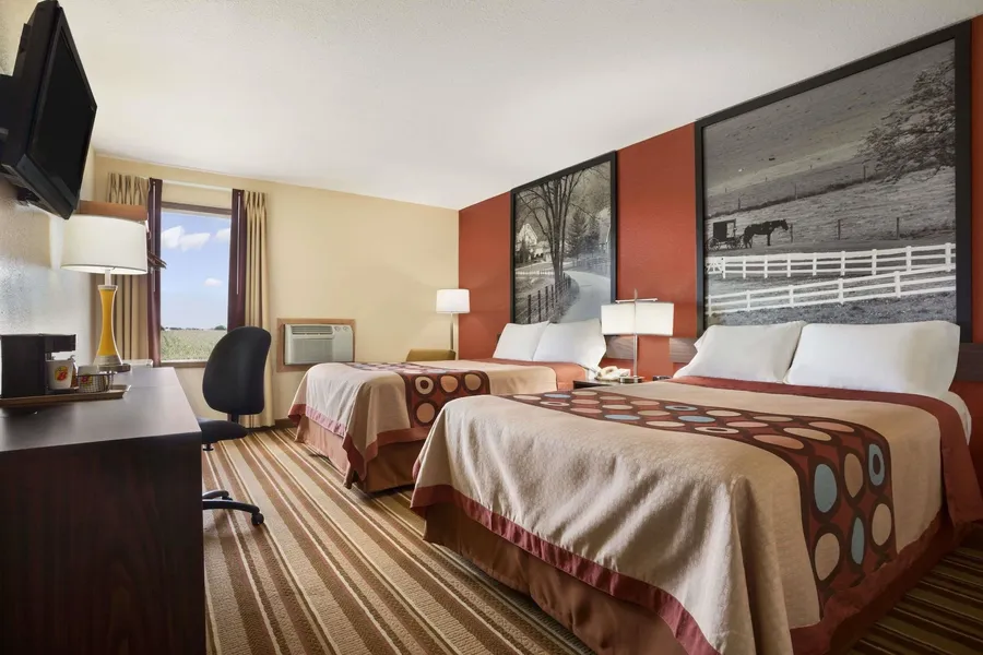 Super 8 by Wyndham Mattoon hotel detail image 6