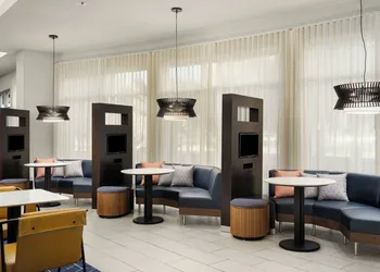 Courtyard by Marriott Sunnyvale Silicon Valley hotel thumbnail 3