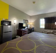 Super 8 by Wyndham Mt. Carmel IL hotel detail image 7