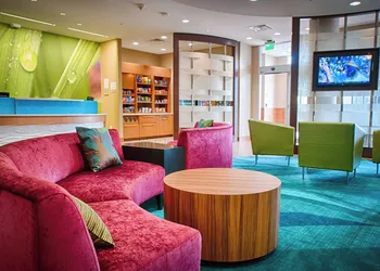 Springhill Suites Canton hotel thumbnail 3