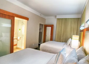 Springhill Suites Canton hotel thumbnail 7
