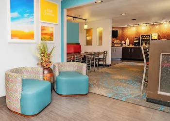 Days Inn by Wyndham Fort Smith hotel thumbnail 5