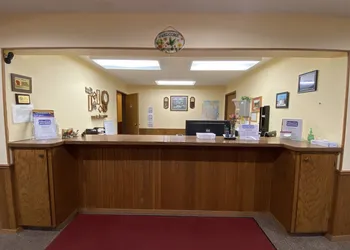 AmeriVu Inn and Suites hotel thumbnail 2